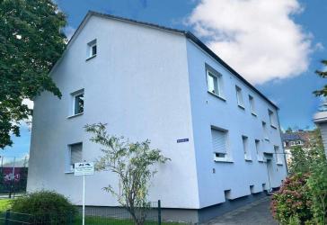 Provisionsfrei: zuverlässig vermietete 3-Zimmer EG-Wohnung mit Balkon zur Kapitalanlage!