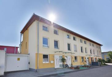 Vorschaubild Reihenendhaus