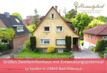 Großes Zweifamilienhaus mit Entwicklungspotenzial - zu kaufen in 23843 Bad Oldesloe -