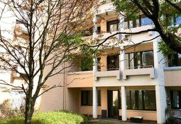 Moderne 2-Zimmer-Wohnung mit Einbauküche, Tiefgarage und sonnigem Westbalkon in bester Innenstadtlage von Trier