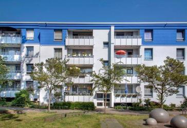 Familienwohnung mit Duschbad und neuem Laminat. Perfekt für Familien bis 4 Personen.