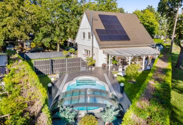 Exklusives Einfamilienhaus mit Pool und Photovoltaikanlage - Südwestlage in gefragtem Wohnumfeld
