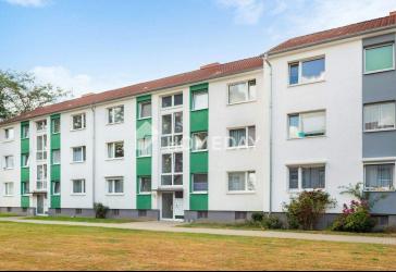 Sanierte 2-Zimmer-Etagenwohnung mit Einbauküche in Düren