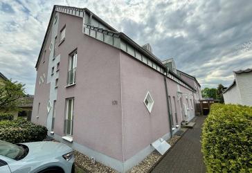 Ihr neues Zuhause in Paderborn: Attraktive 4-Zimmer-Wohnung mit Balkon und idealer Anbindung!