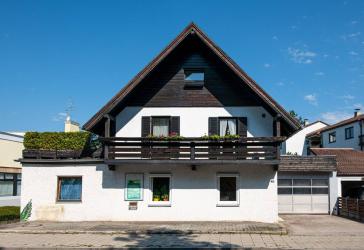 Vielseitiges Wohn- und Gewerbeobjekt mit großer Werkstatt und Halle - Verkauf im Bieterverfahren