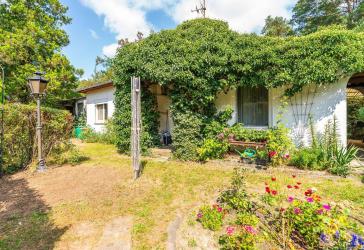 Haus mit Garten am Waldrand von Blankenfelde - in 8 Minuten zu Fuß am RE und S-Bhf! (Vermietet)