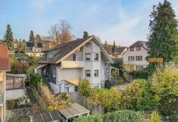 IMMORath.de - Modernes Zweifamilienhaus mit Einliegerwohnung