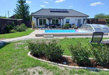 Hochwertiges Einfamilienhaus im Bungalowstil