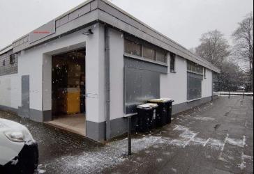 Ideal für Ihren Handwerksbetrieb | Hallenfläche mit Büro und 3 Stellplätzen, verkehrsgünstige Lage