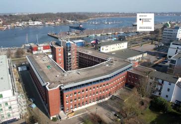 Büro- und Gewerbeflächen am Rostocker Warnowufer ab 2.000 m² | Erdgeschoss | www.LUTTER.net