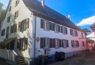 Charakterhaus mit 7 Einheiten-vielseitig nutzbar-zentral in Müllheim