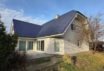 Großes Einfamilienhaus mit Innenpool in Suckow