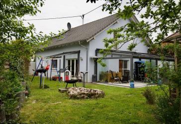 Ihr Traumhaus für die ganze Familie - Geräumiges Einfamilienhaus mit Garten