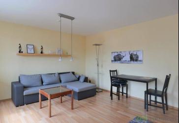 (EF1301_M) Eisenach: Eisenach, zentrumsnahe, neu möblierte 2-Zimmer-Wohnung mit Balkon und PKW-Stellplatz