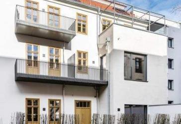 hochwertig sanierter Erstbezug! Herzlich Willkommen in Deiner neuen Wohnung im Napoleonpalais!