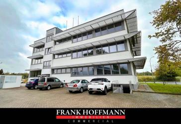 Effiziente Bürofläche mit Stellplätzen & Keller in Quickborn