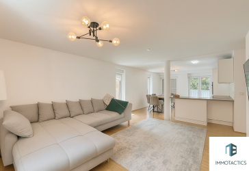Moderne 4 Zimmer-Erdgeschosswohnung mit 2 Bädern und Garten - Ideal Für Familien, Paare & Anleger