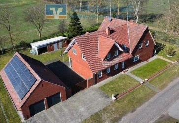 Zweifamilienhaus in Lindern zu verkaufen