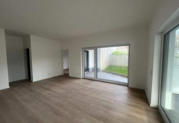 Neubauwohnung in Eppstein: 2,5 Zimmer mit Gartenanteil