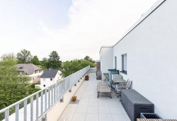 Neubau Penthouse XXL-Dachterrasse, EBK, Aufzug, Erneuerbare Energie