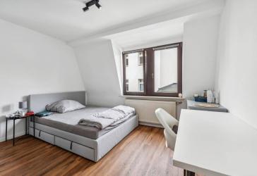 Helles WG Zimmer in zentraler Lage in Fürth, Strom, Heizung und Internet inklusive