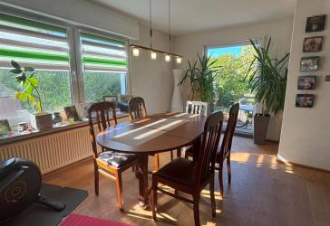 Wohnen mit Perspektive - vielseitig nutzbares Wohnhaus in beliebter Lage von Buisdorf