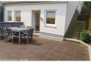 **Witten-Herbede** Stilvolle 2,5-Zimmer Wohnung mit großzügiger Terrasse und Carport
