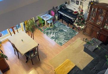 Schöne 3 Zimmer Wohnung mit Galerie & herrlichem Blick ins Grüne.