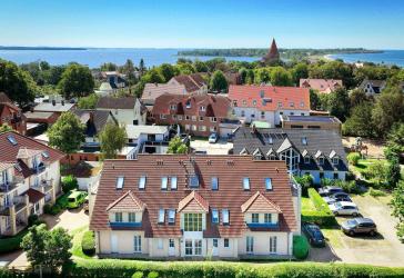 Lichtdurchflutete Dachgeschosswohnung mit zwei Balkonen - Wohnen am Meer