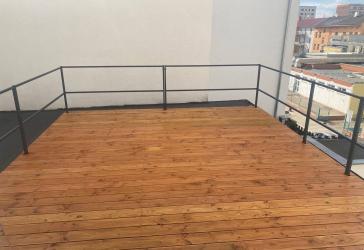 Wohnen in der südlichen Innenstadt: Großzügige 2-Raum-Wohnung mit Dachterrasse!