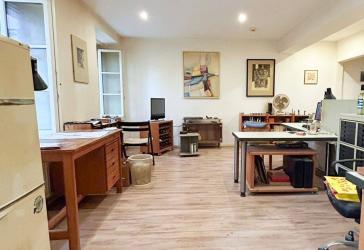 Vermietete 2-Zimmer-Wohnung mit Ausrichtung zum Innenhof!