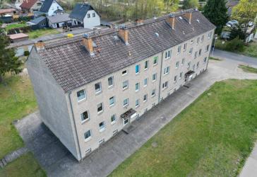 Attraktive Kapitalanlage! Mehrfamilienhaus mit 12 WE und Garagen direkt am Wasser in Zehdenick