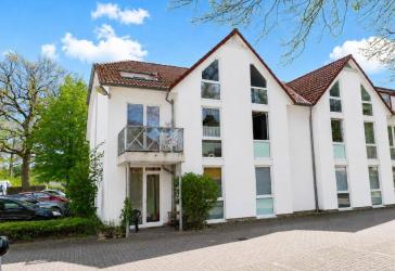Vermietete 2-Zimmer Dachgeschosswohnung mit Loggia in Metjendorf als Kapitalanlage!