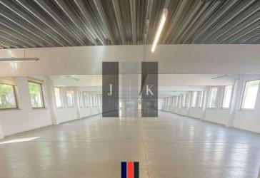Attraktive Hallenfläche mit ca. 600 m² in Ahrensburg - teilbar ab 300 m², mit Top-Andienung!