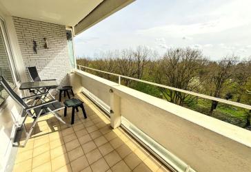 Moderne Ferienwohnung mit Meerblick