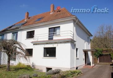 Preisreduziert!! Stilvolle Doppelhaushälfte auf 927 m² herrlichem Areal!!