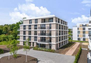 + Frisch, neu, moderne Ausstattung und zwei Bäder +