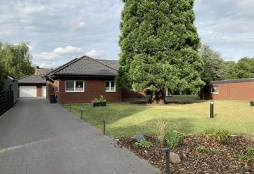Ankommen & Zuhause sein - Hochwertiger Bungalow in Top-Zustand