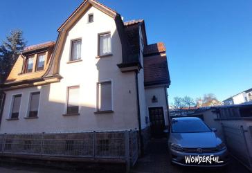 Gepflegtes Mehrfamilienhaus mit Ausbaupotential