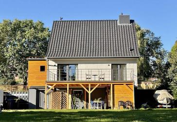 Schönes und solide saniertes Haus auf Rügen mit PV, bezugsfertig