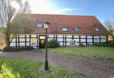 Historisches Wohn-/Geschäftshaus im Zentrum von Berge!