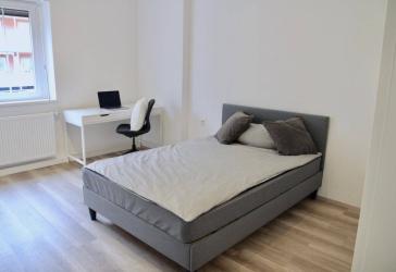 Zentrumsnah, Modern & Möbliert! Exklusive 3er WG