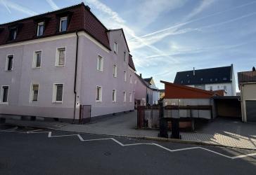 Dreifamilienhaus in zentraler Lage von Weiden
