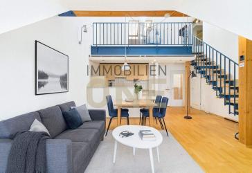 Helle 2,5-Zimmer Galeriewohnung mit Balkon und Tiefgaragenstellplatz