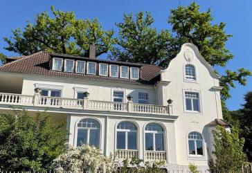 Vorschaubild Villa