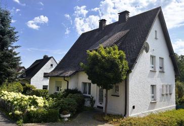 Charmantes ZFH mit großem Grundstück und vielseitigen Nutzungsmöglichkeiten