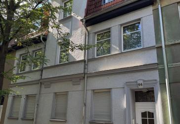 Vollvermietetes 4 Fam. Haus in sehr guter Lage von Bernburg