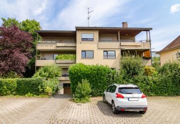 Großräumige 3-Zimmer-Wohnung mit Aufzug und Stellplatz in Lörrach-Stetten