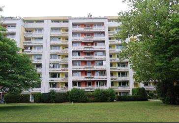 3,5 - Zimmer - Wohnung mit Loggia in ruhiger Lage!!!