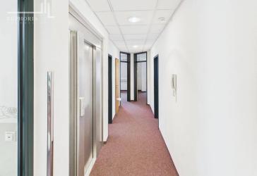 Repräsentative Büro- oder Praxisfläche im Herzen von Eisenach - teilmöbliert